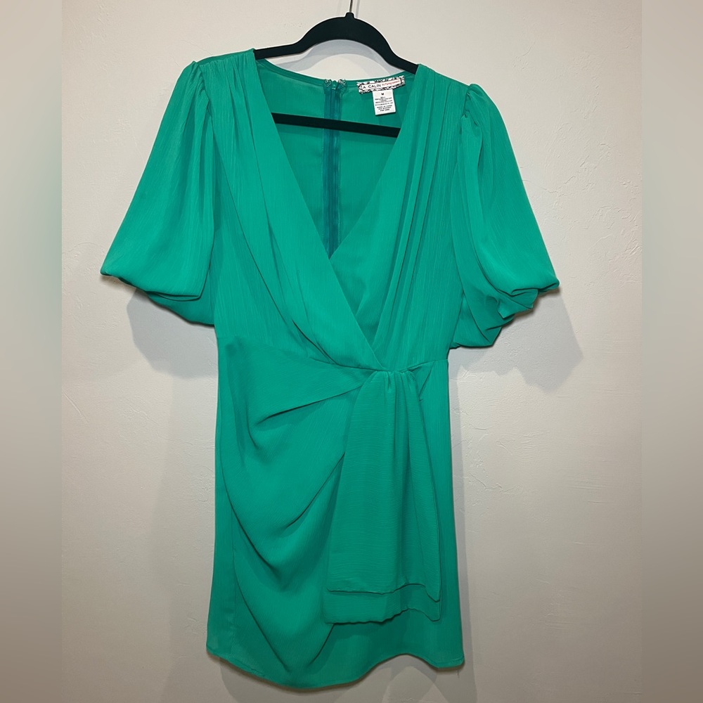 Flying Tomato Kelly green faux wrap dress with poof sleeves
